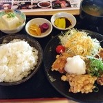 亀屋マル八 - おろしぽん酢唐揚定食（550円税抜）♪