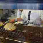 ※天然物のたい焼きとは、一つ一つ型に入れて焼き上げるたい焼きの事を指すそうです。