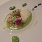 オーベルジュ・ド・リル - 活オマール海老のセジール　空豆添え　シャルトリューズの香り