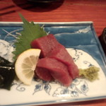 いざかや天 - まぐろの刺身　600円(2015.08.26)