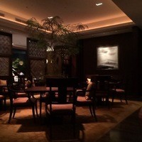 中国飯店 琥珀宮 - シックな店内