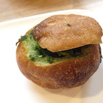 HELIX - 2015.8. エスカルゴのパン