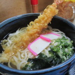 田吾作うどん - 天ぷらうどん610円　うどん茹でたて　天ぷら揚げたて