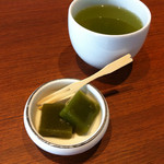くずし割烹 こまじろ - 抹茶菓子・京都の煎茶
