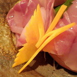 菜根譚 北海道中華 - 飾り蝶