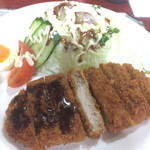 Kicchin Hiro - トンカツ定食 750円 三元豚