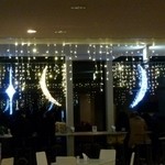 エアーズカフェ - 再）夜はカップル達の恋の社交場です。