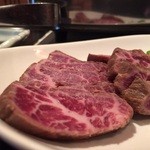 坂牛 - 和牛たたき