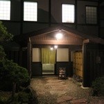 あま屋 - 裏…？