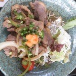 旬菜亭　たか - 牛肉のボン酢かけ炒め