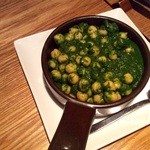 ラ コシーナ デル クアトロ - ほうれん草とひよこ豆の煮込み