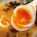 博多 一風堂 - 味たまごは食べログクーポンで♪