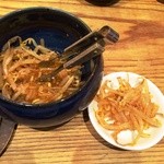 博多 一風堂 - 卓上のもやしキムチ