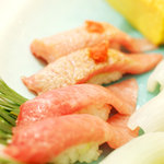 築地すし鮮 - 料理写真:毎日極上本まぐろをご提供してます。