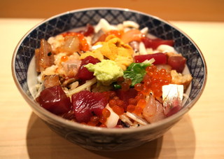 鮨さゝ木 - 「特製バラちらし寿司」と「バラちらし寿司」の違いは…