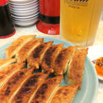 餃子の王さま - 生ビール520円