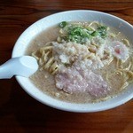 こきん太 - 背脂とんこつラーメン大盛