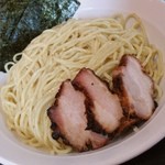 ラーメン 木曜日 - 麺２玉340ｇ（無料）なんてすばらしい！（２０１５年７月）。