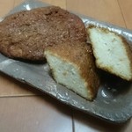 かねつき堂 - カットするとこんな感じ。