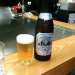 渡来 - 画面のおじさまがこちらを見てるナス(;ﾟ∇ﾟ)