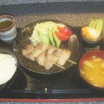 おいどん - アベル黒豚バラ串定食　　700円
