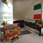 グラッツィア - 映画館のある 神戸国際館の地下２階にある、
            イタリアイタリアン のお店、「グラッツィア」。初訪問　
