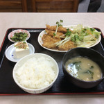 春燕 - 鶏甘酢定食  750円