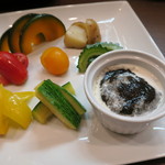 絹 和牛と肴 - 真昆布バーニャカウダ