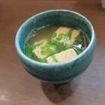 絹 和牛と肴 - 帆立真薯の吸い物