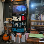 牛串の秀 - 店内奥