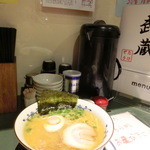 濃厚海老そば780円　H27.8