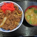 神戸亭 - 牛丼（並）みそ汁つき￥380