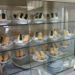 一竜軒 - ⚫︎おにぎり＝１２０円
                                  ３種の組合せ