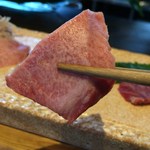 京松蘭はなれ - 和牛タン・ハラミの刺身