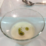 ポエシア - 白桃の冷製スープ