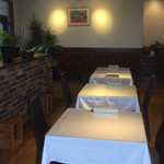 ポエシア - 落ち着いた雰囲気が漂う空間