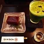 虎屋菓寮 - 『葛仕立水羊羹（抹茶グラッセ付き）』(1145円)～♪(^o^)丿　