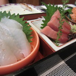 お任せ刺身　三点盛り　1.000円