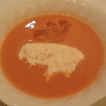 夕張メロンとトマトのガスパチョ仕立て　毛蟹とフロマージュブランのムース