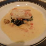 ブラッスリ 風間 - 積丹沖平目のシャンパン蒸し　ウニとオレンジの風味のソース・ブールブラン