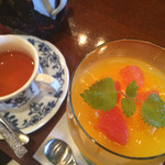 トゥルネラパージュ - サフランのプリンもいただきました(^_−)−☆