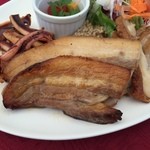 瓢湖屋敷の杜ブルワリー　ザ　レストランスワンレイク - 黄金豚です。