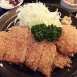 とんかつ とん吉 - ロース定食(90グラム)