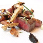 プレヴナンス - ランチコース 6000円 の熊本県産あか牛 天然きのこ