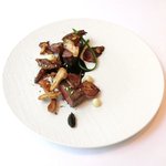 プレヴナンス - ランチコース 6000円 の熊本県産あか牛 天然きのこ