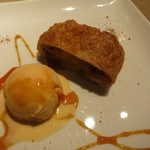 エノテカラウラ - 