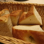 エノテカラウラ - フォカッチャ