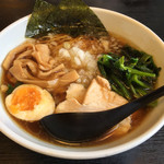 41369940 - 八王子ラーメン (800円)