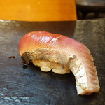 日本橋橘町　都寿司 - 鰹の藁焼き 握り