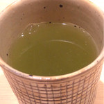 すし宮川  - 最初の緑茶